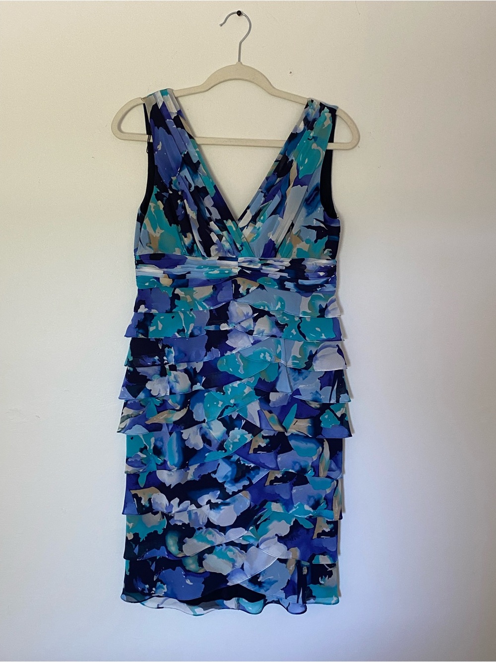 Adrianna Papell Blue & Teal Floral Tiered V-Neck Mini Dress